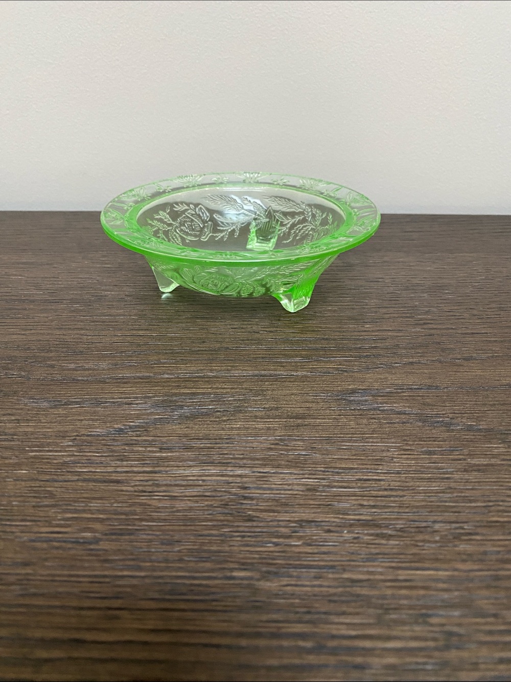 Green Decorative Glass Dish - Floral Pattern